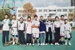 王岚嵚晒童年篮球赛合照：五年级夺得人生首个冠军🏆