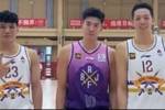 北控四球员来自广东：沈梓捷粤B 邹雨宸粤C 陈国豪粤V 刘晓宇粤S